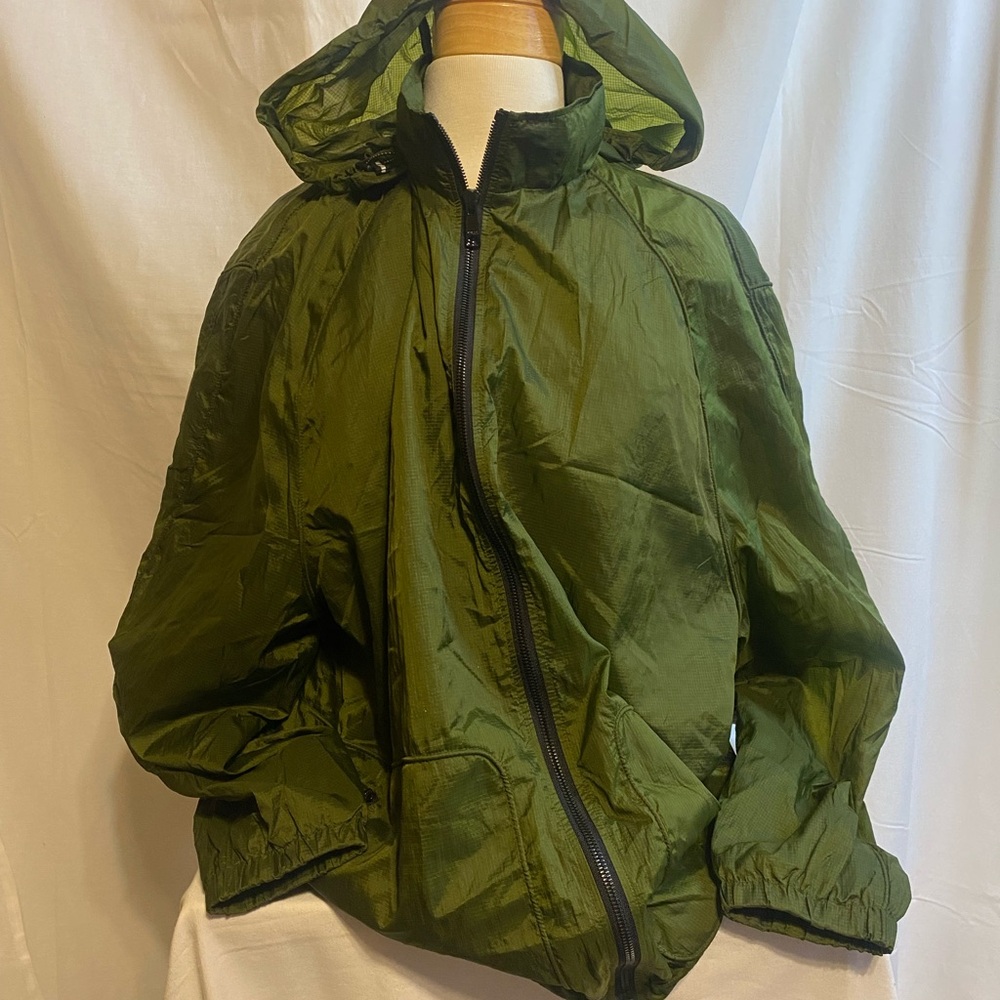 Vince Anorak Green Hooded Windbreaker Jacket MEN Size XXL